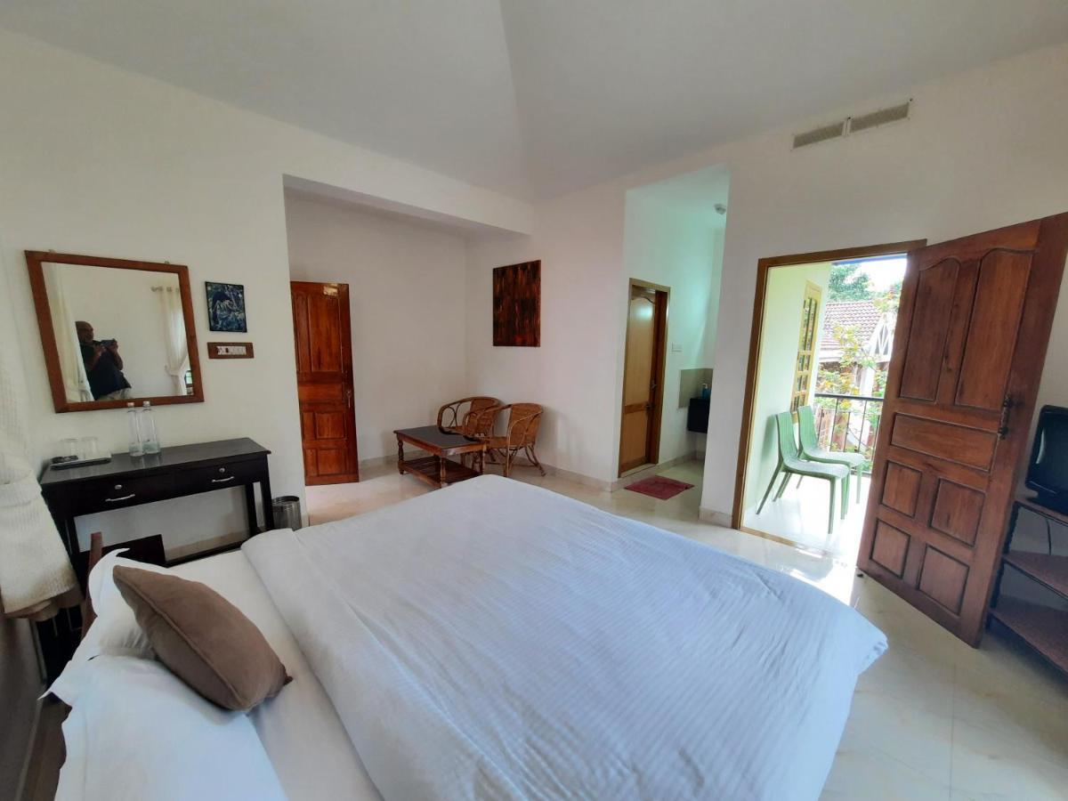 Oriole Homestay Теккаді Екстер'єр фото